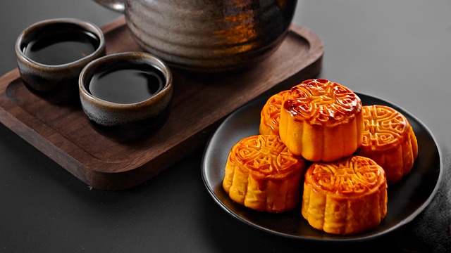  کیک ماه(mooncake)